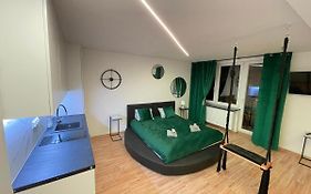 YOURAPART JACUZZI przy ZAMKU KRÓLEWSKIM
